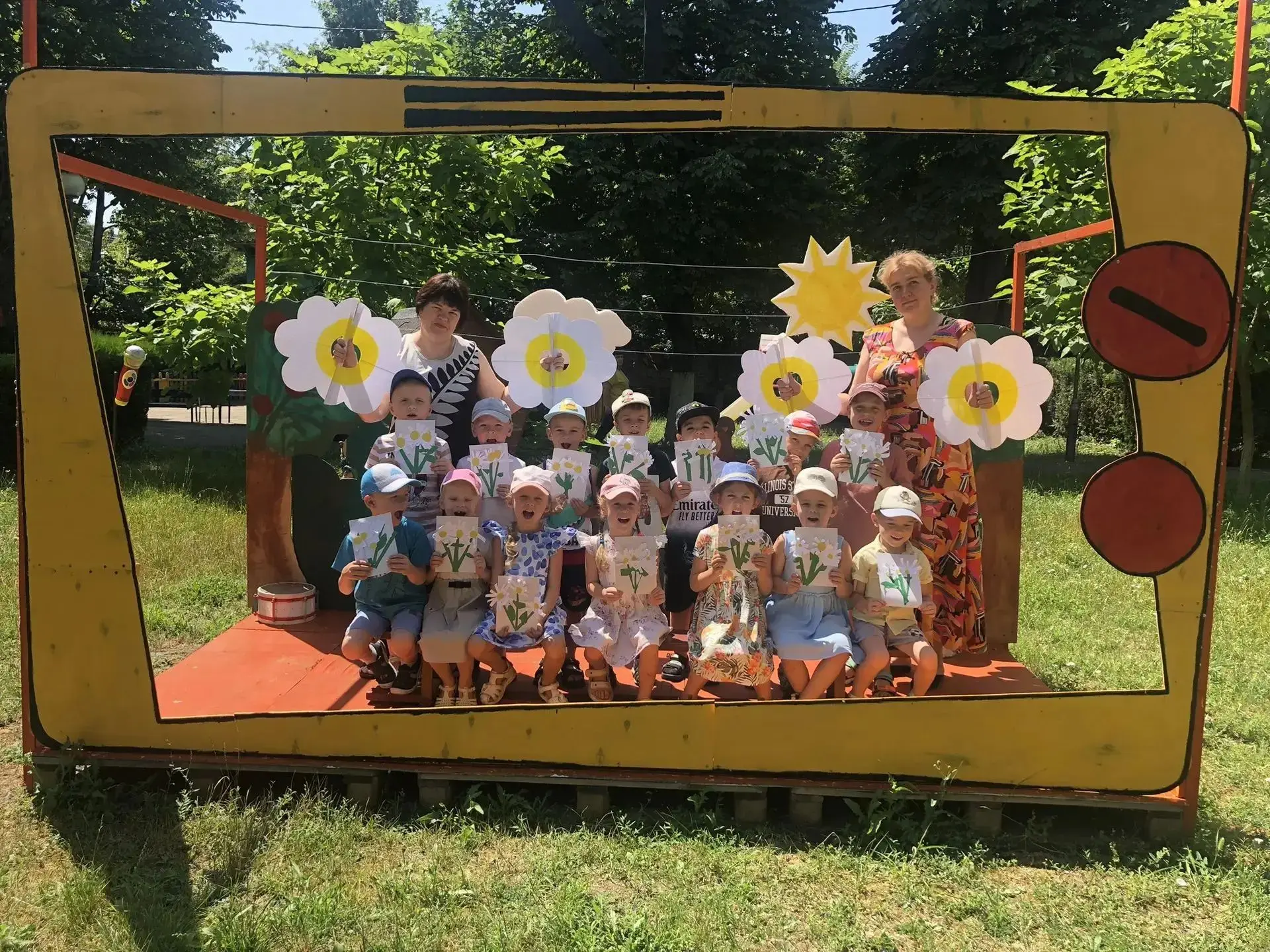 🌼 Семья — это то, что согревает нас каждый день!