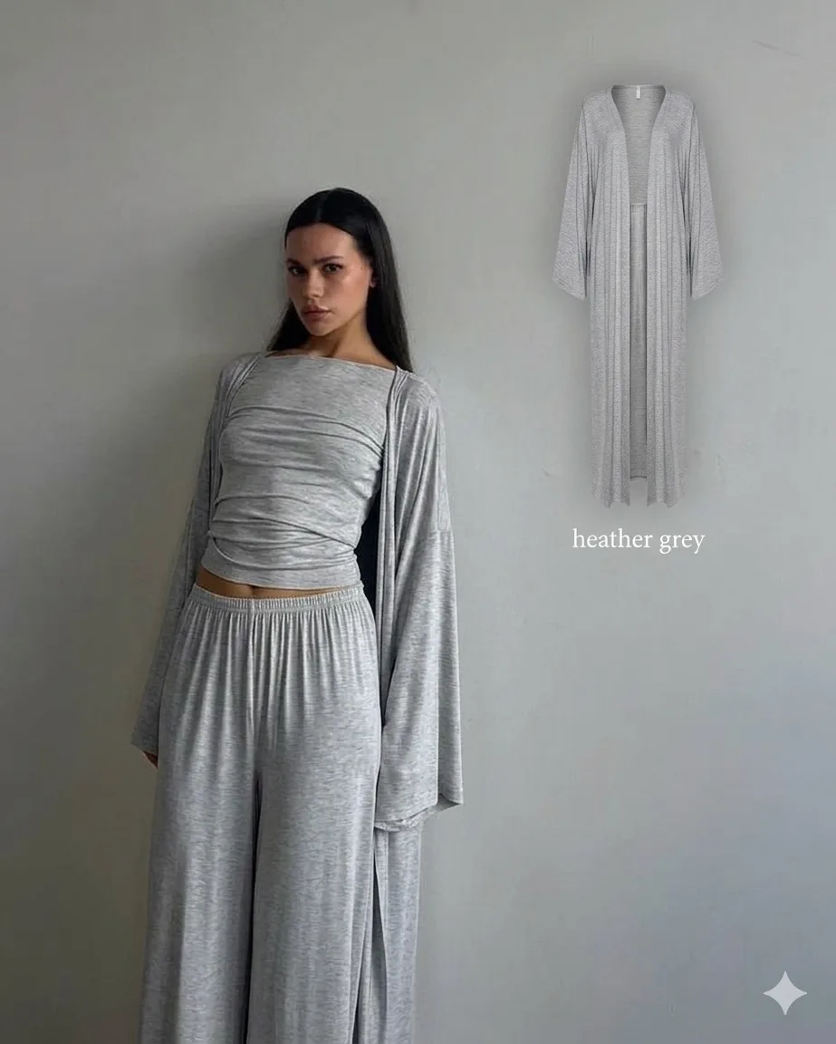 Новинка 🆕

Костюм тройка (Абая, футболка и штаны) 👔
Материал: вискоза 🧵
Производство: Гуанчжоу 🏭