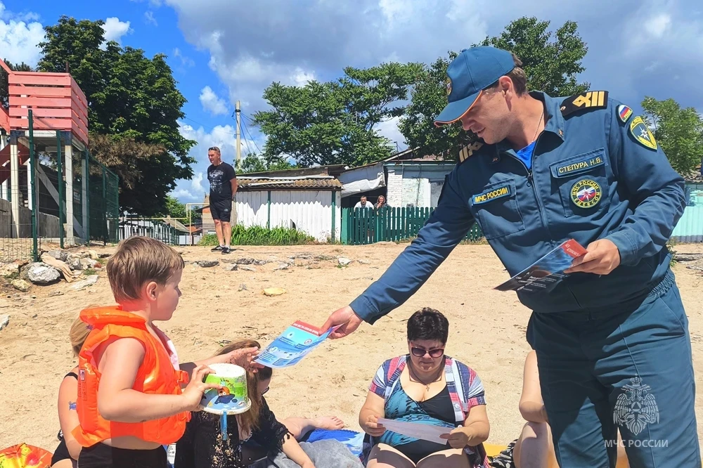 🏖️ Тихий берег и спокойная вода: сотрудники МЧС России о безопасном отдыхе у побережья