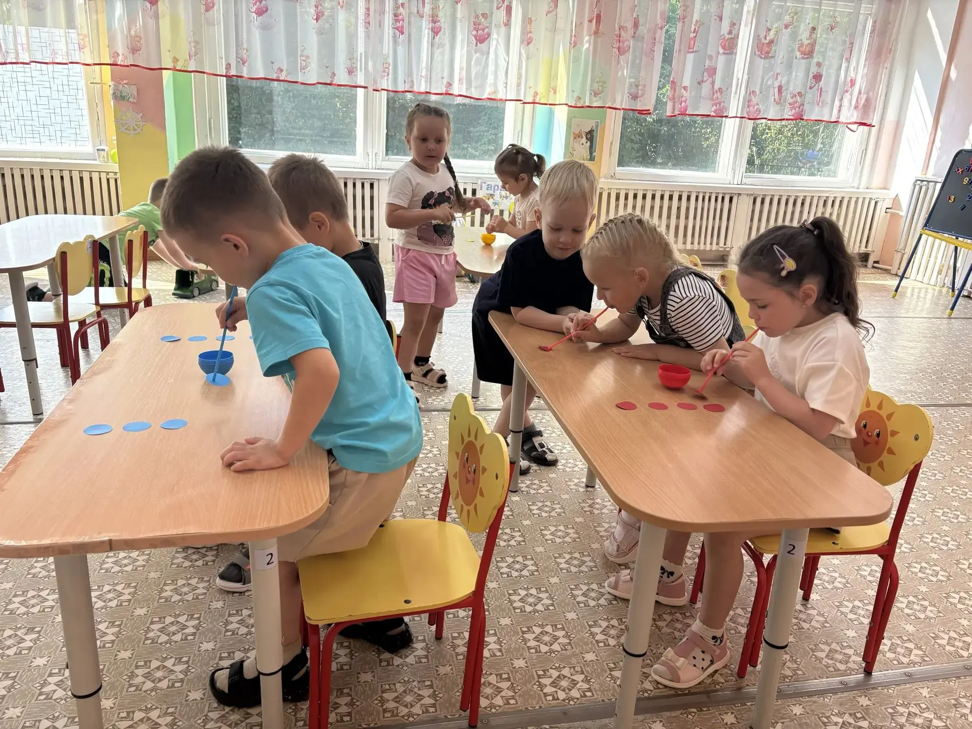 "Дыхательные игры в младшей группе, под руководством воспитателя Ткаченко Ольги Викторо...