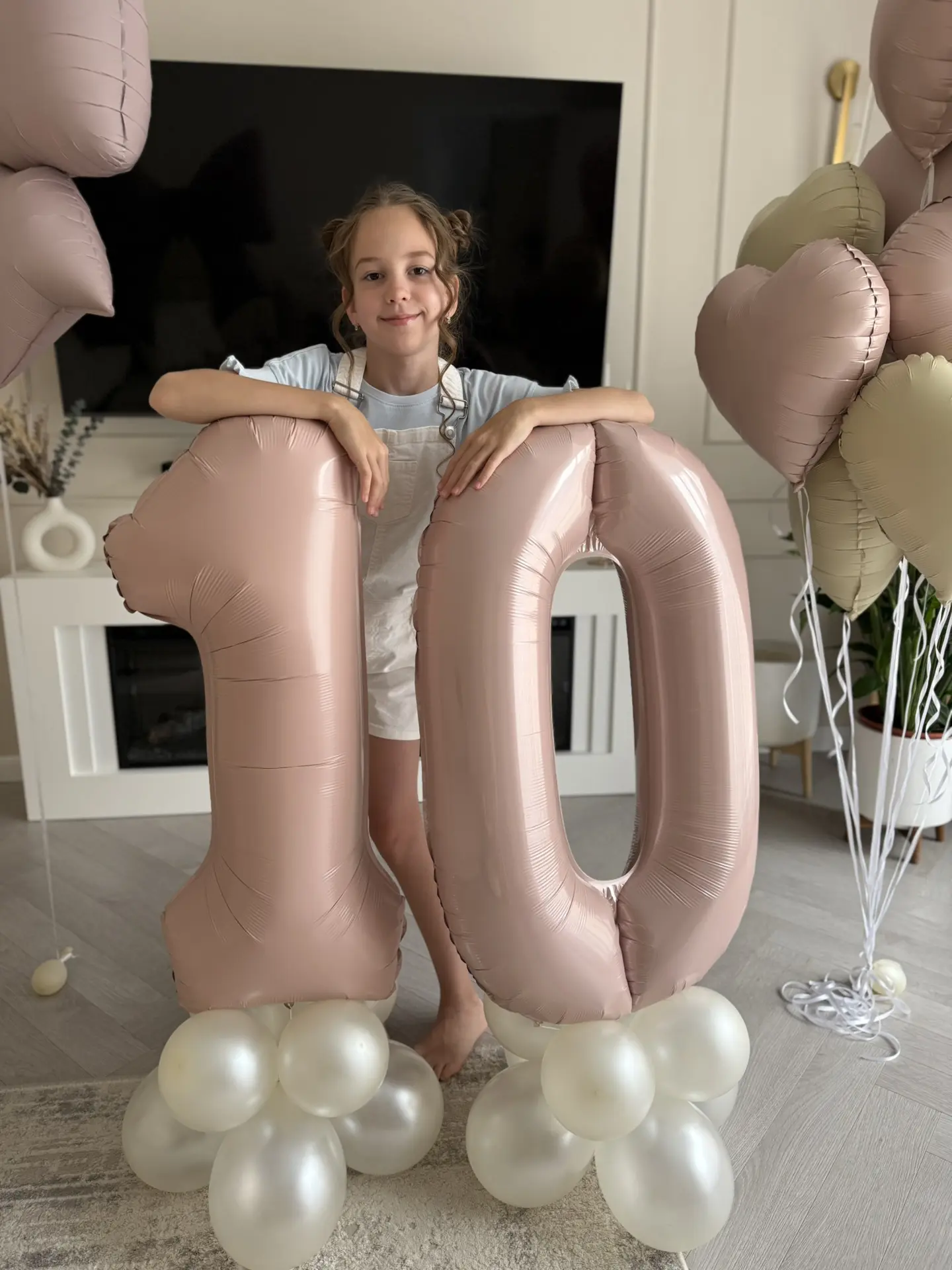 8 июня тебе исполнилось 10 лет 🥳
10 счастливых лет в нашей семье ♥️
Наша гордость! Наша умница! Без