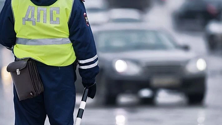 С 1 октября в России запускают новую систему, которая через дорожные камеры будет сверя...
