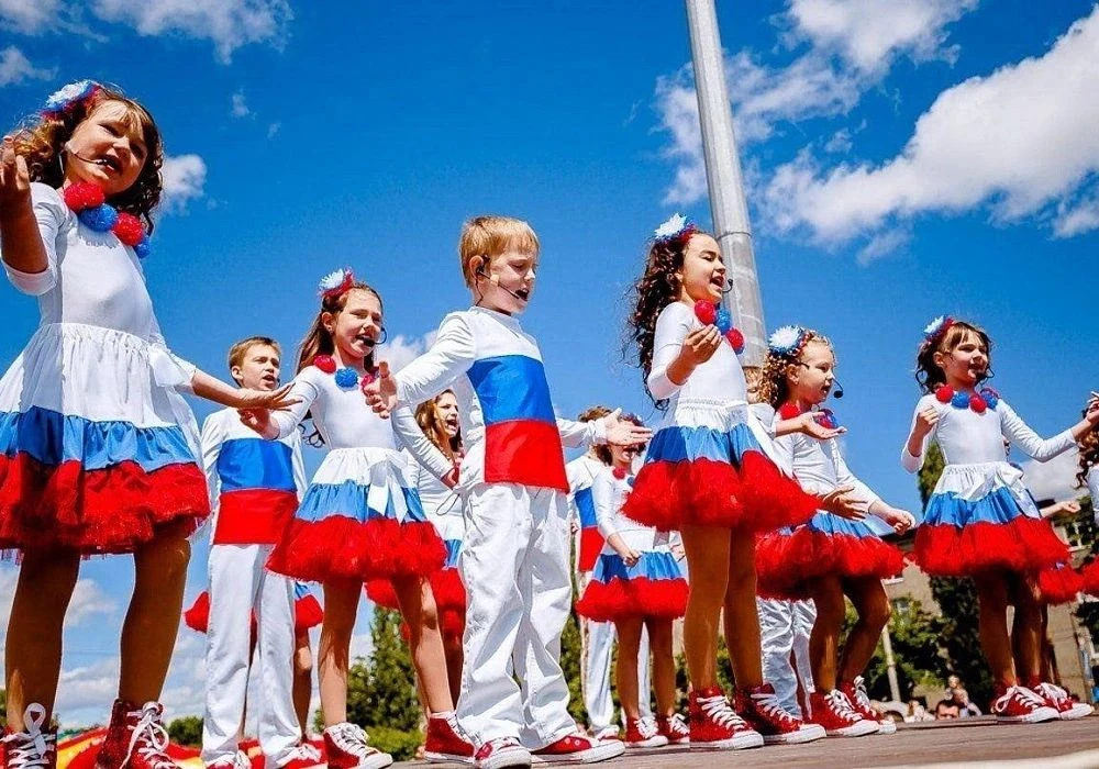 🇷🇺Стартовал масштабный проект - Всероссийский обзор «Дети России — сила государства».