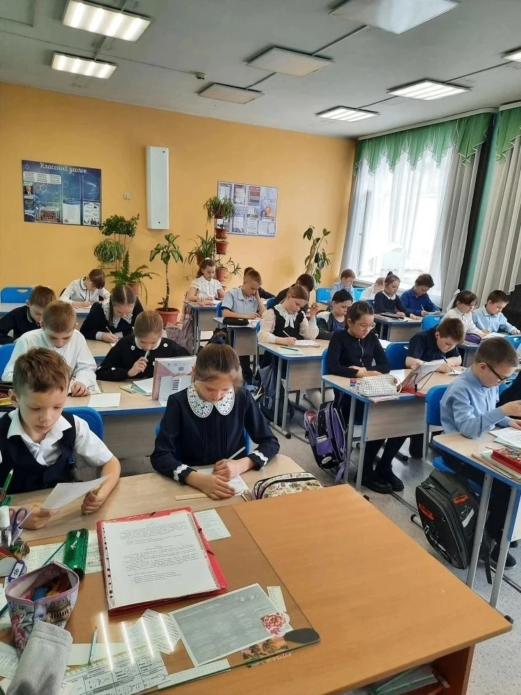 14 апреля в школе прошла масштабная акция "Тотальный диктант", в которой приняли участи...