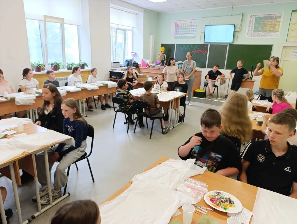 🇷🇺 Тыл — это наш фронт! 🇷🇺

Сегодня в нашем лагере произошло по-настоящему важное событие. Отряд