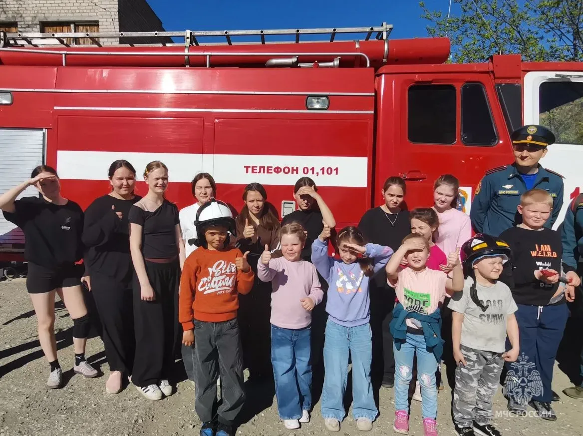 🚒 Не только весело, но и познавательно   👫 Весело и познавательно ребята из сельского центра культур