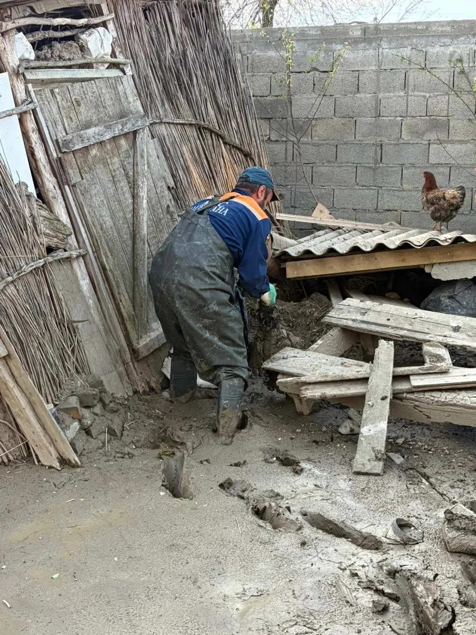 🤝 Спасатели МЧС Республики совместно со спасателями Тульского Спасательного центра продолжают непрер