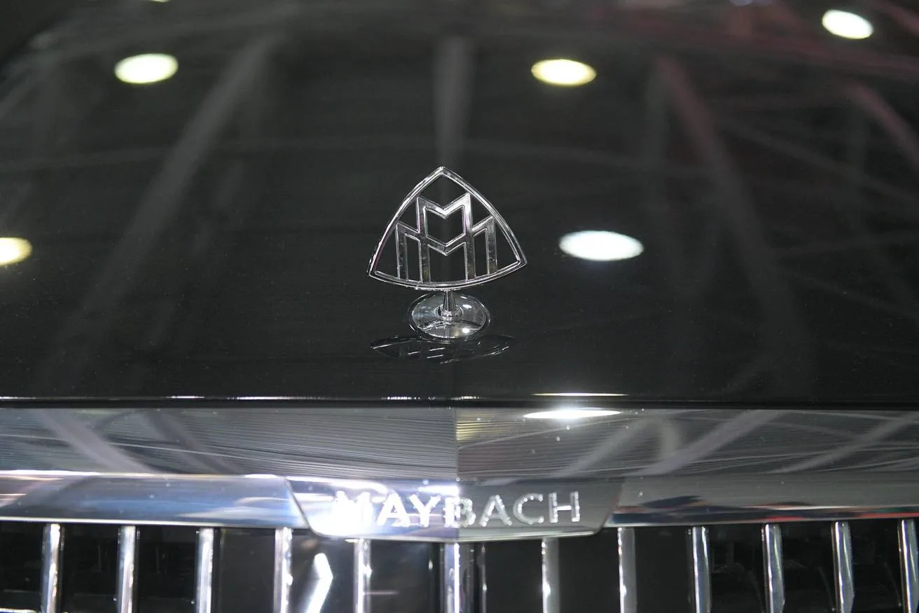 🚘 На ПМЭФ-2026 можно арендовать Maybach почти за 2 миллиона рублей.

Самым дорогим вариантом стал M