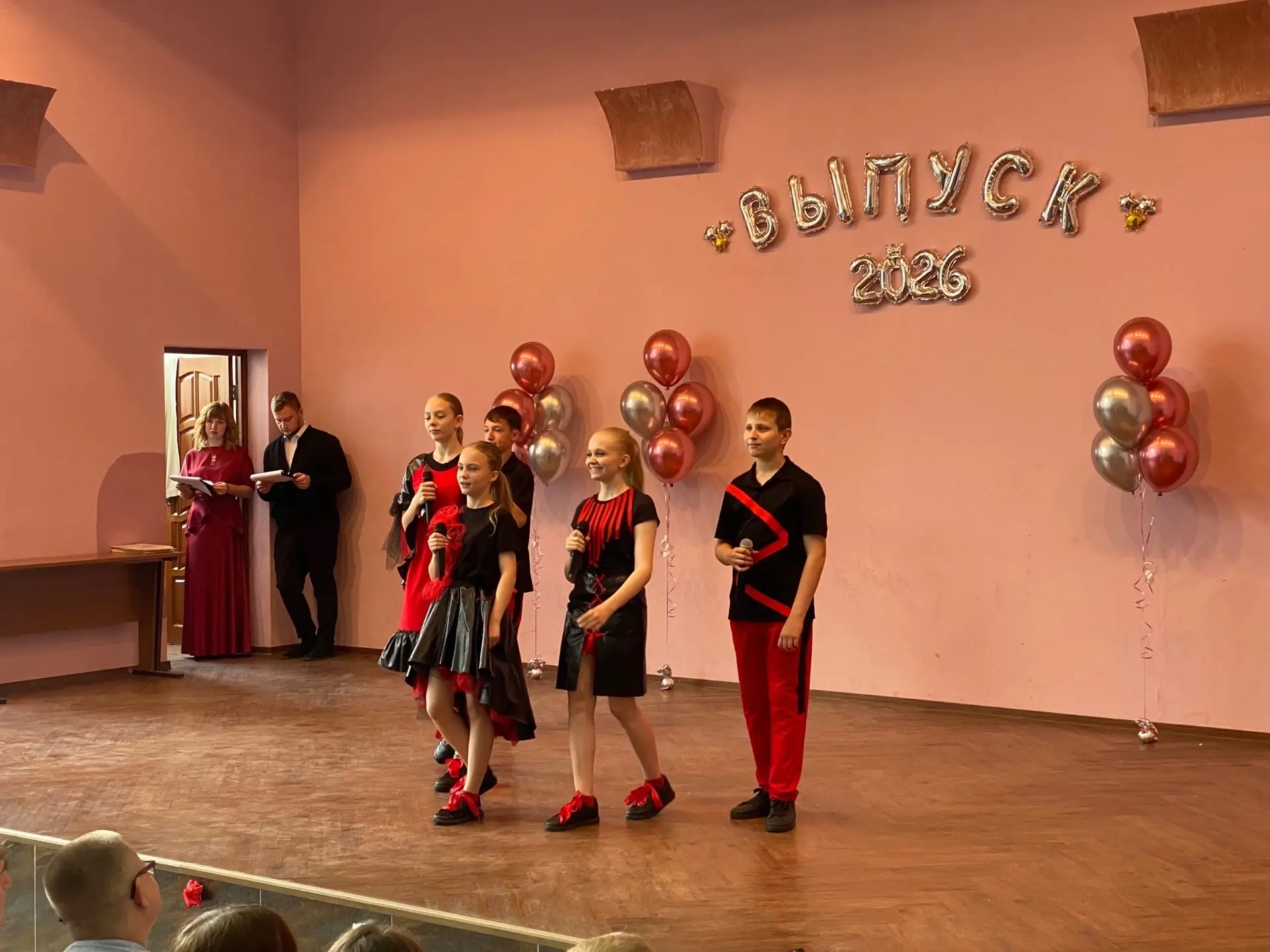 ✨ВЫПУСКНОЙ -2026✨
• 5 июня в Новотроицком политехническом колледже состоялся торжественный праздник 