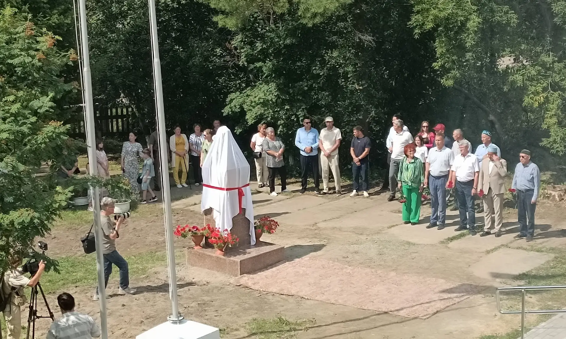 Память великого поэта увековечили в Ашеванах.