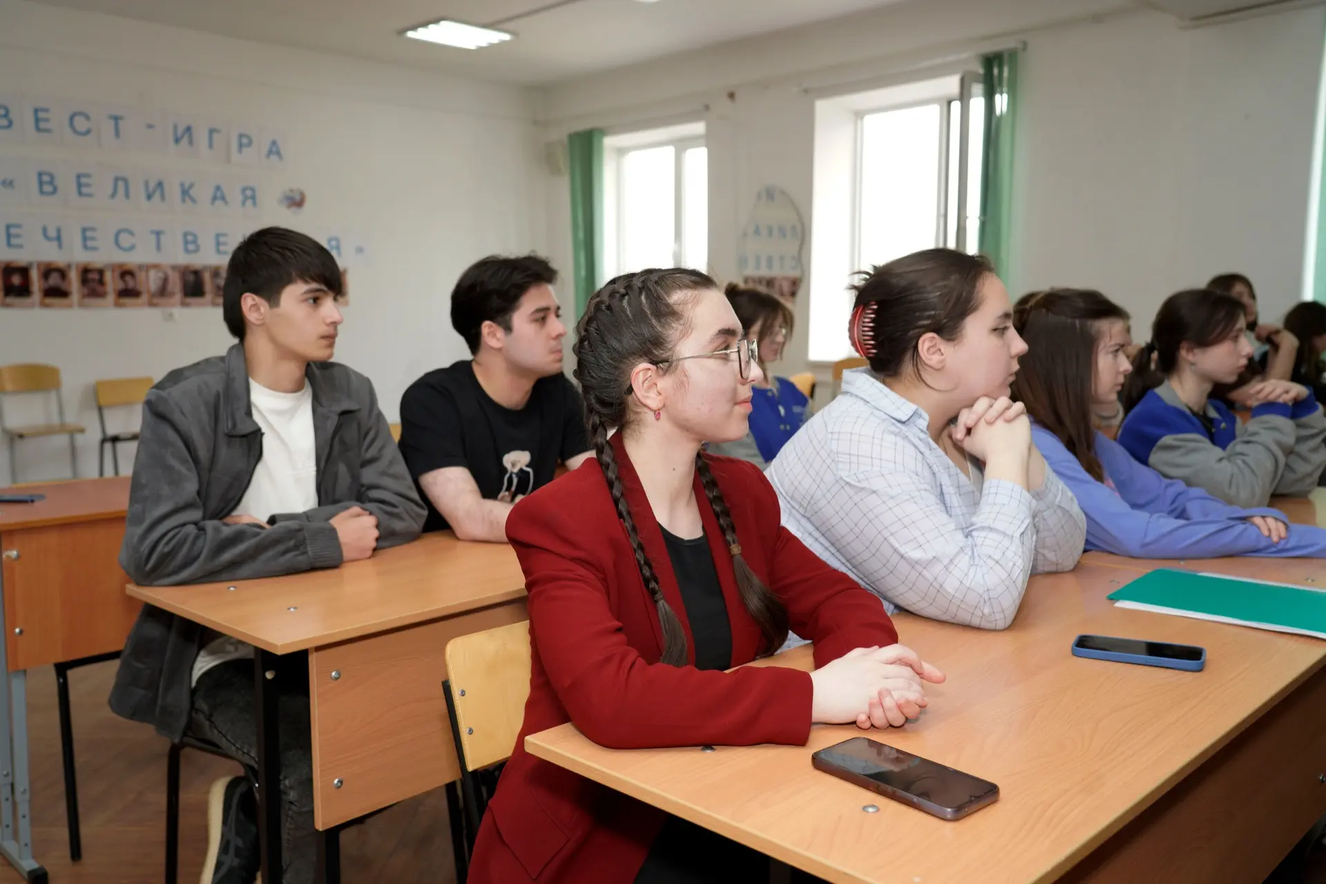 Всероссийский урок памяти «Георгиевская лента — символ воинской славы» прошёл в КЧГУ   Участниками м
