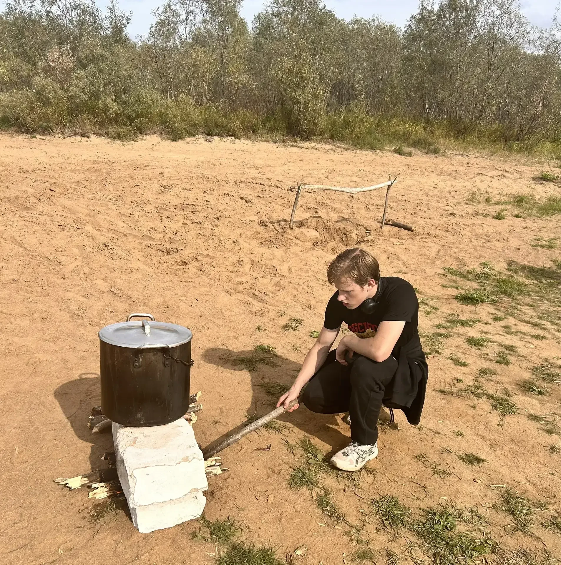 Мы в походе!  🏕️Поход с ребятами: лес, река-настоящая командная работа. Каждый шаг — н...