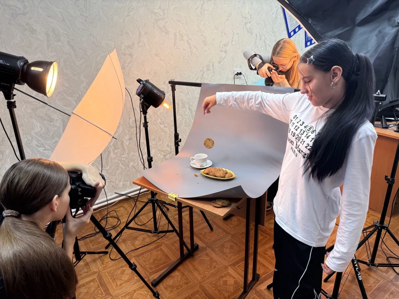 ГОД В ОБЪЕКТИВЕ ФОТОШКОЛЫ «ФОТОИМИДЖ» 

Вот и подошёл к концу учебный год. Для фотошколы «Фотоимидж»