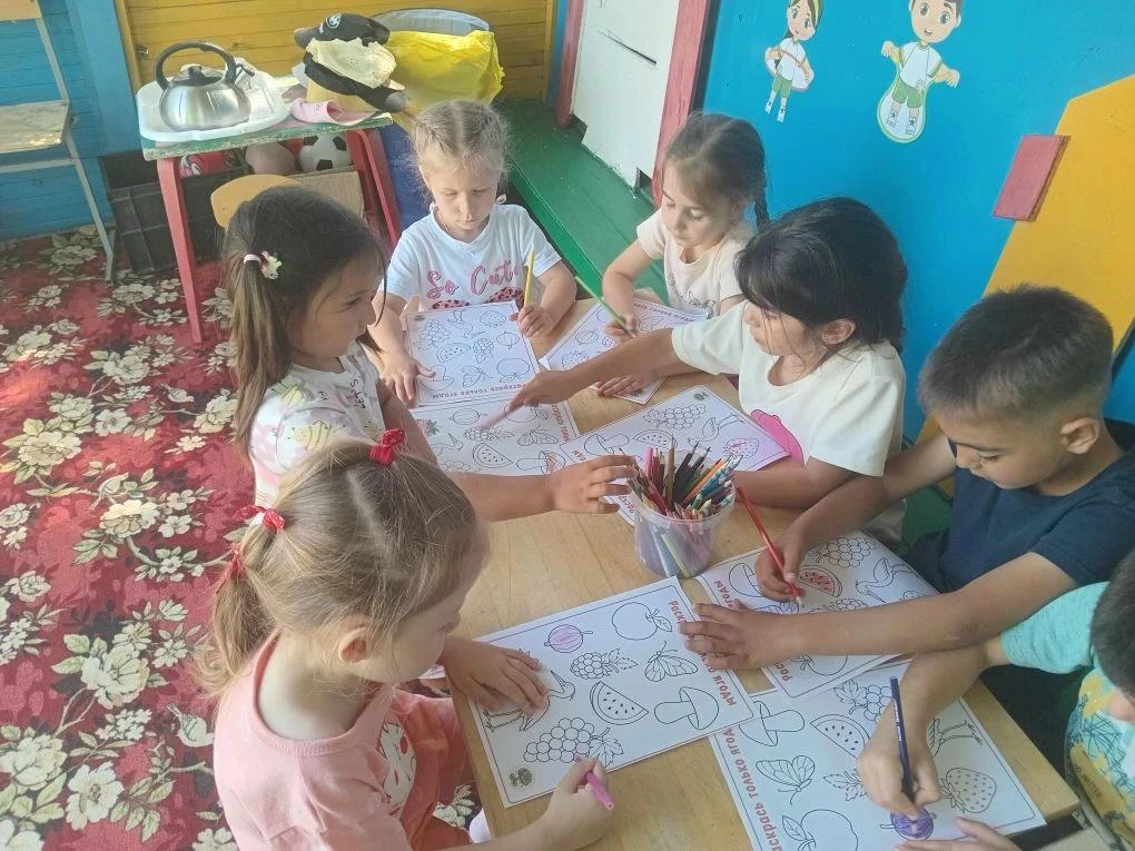 🫐🍓🍒 6 июля – День летних ягод в "Колобке"! 🍒🍓🫐