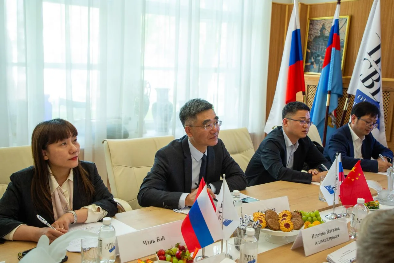 Курс на долгосрочное партнёрство 🇷🇺🇨🇳  20 мая дан официальный старт перекрёстным Годам образования Р