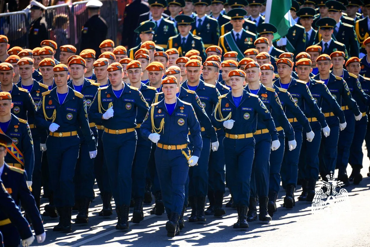 🇷🇺Курсанты ДВПСА прошли в Параде Победы во Владивостоке  9 мая во Владивостоке на центральной площад