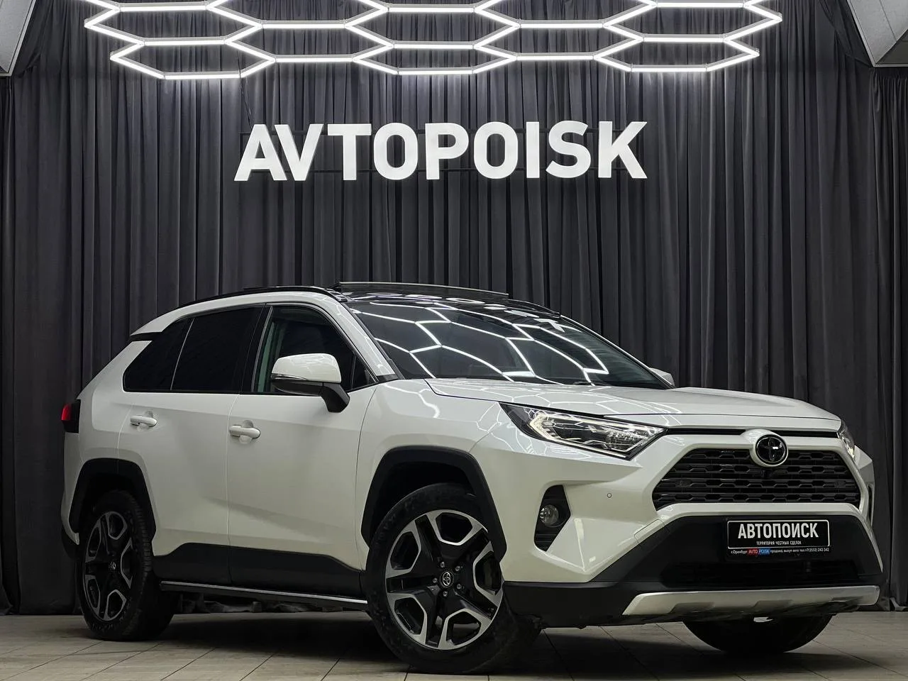 Toyota Rav4 🔥  Максимальная комплектация с панорамой  — 2020 год; — Двигатель 2.0; — Пробег 45.000 к