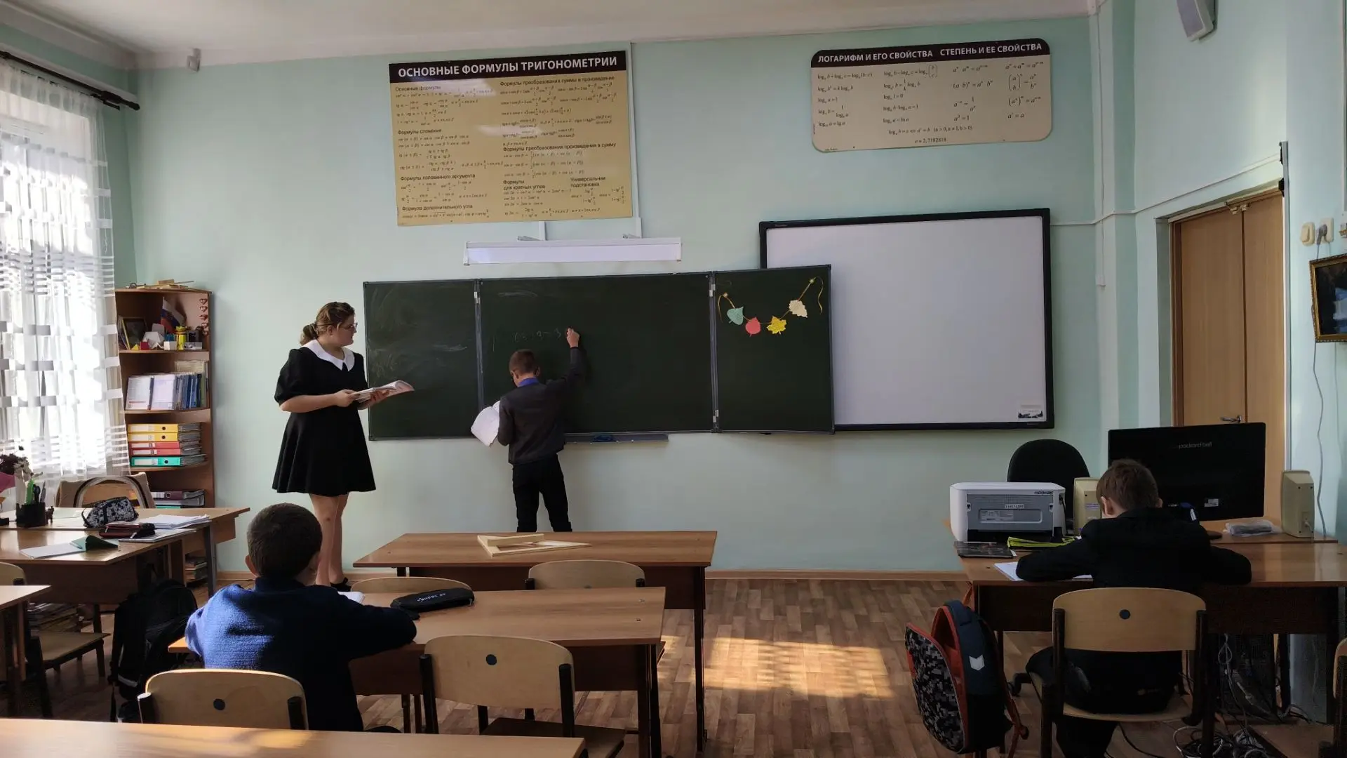 🎈 День самоуправления: когда школьные коридоры зазвучали по-новому 🎉