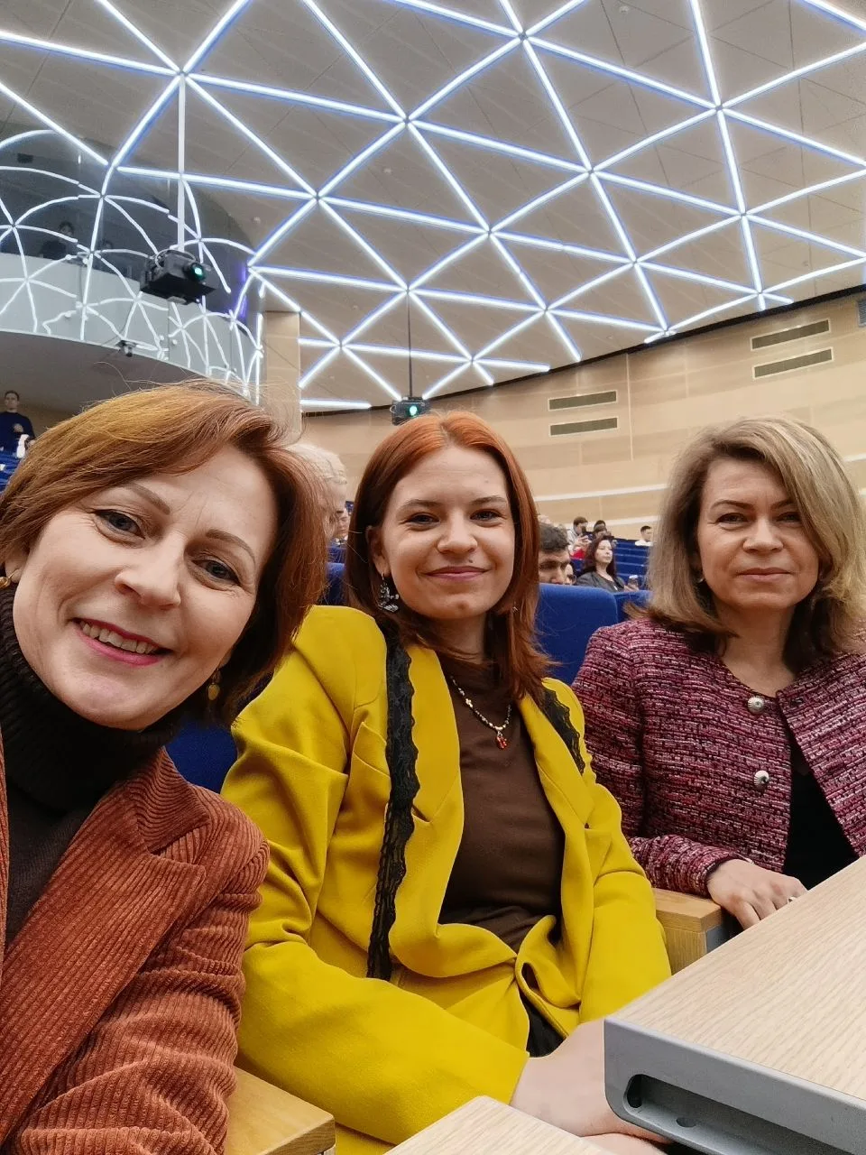 🌟Впервые мы участвуем в национальной премии "Хедлайнеры ESG принципов".
