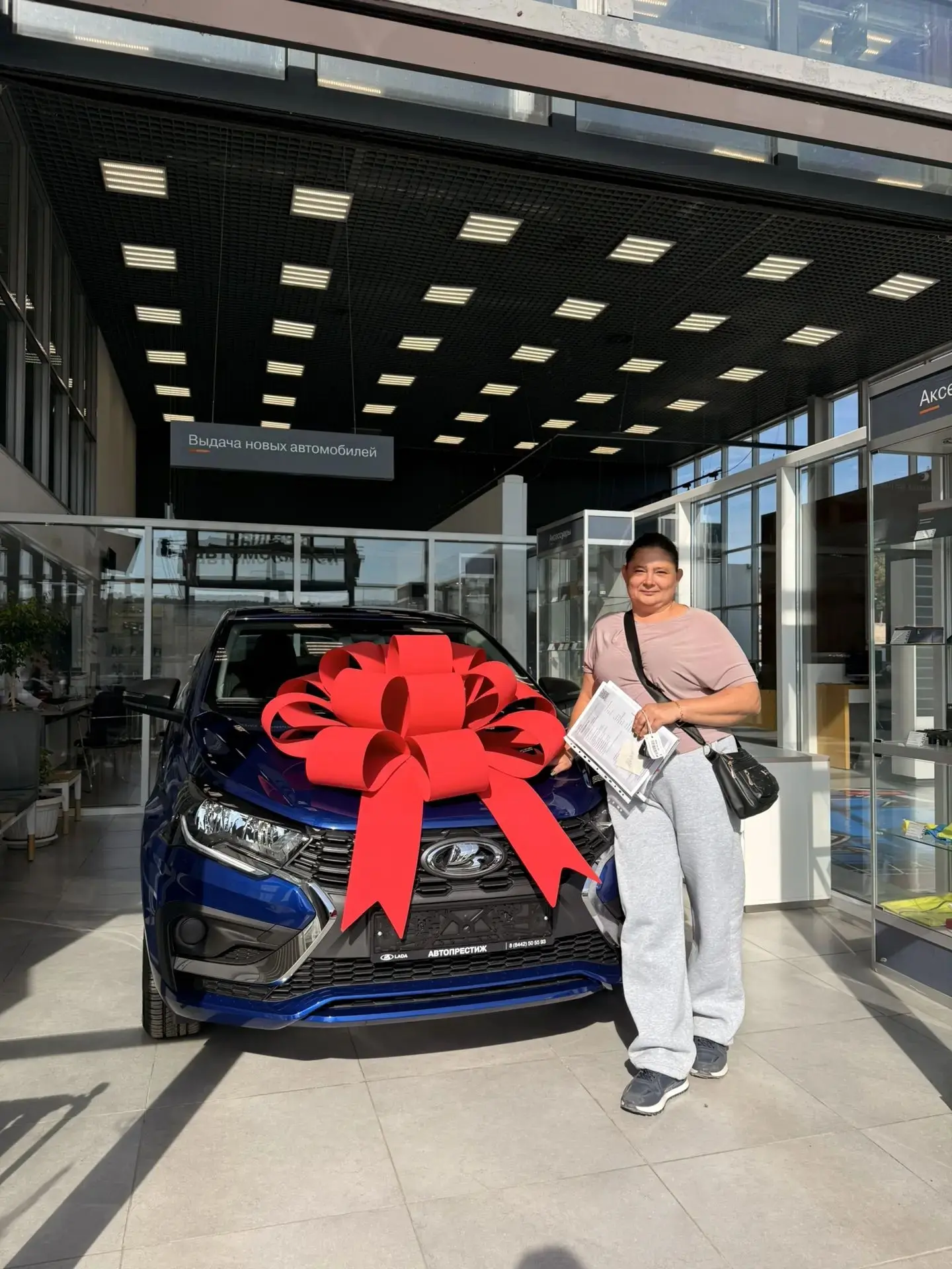 + 1 клиент сегодня стал обладателем новой LADA: