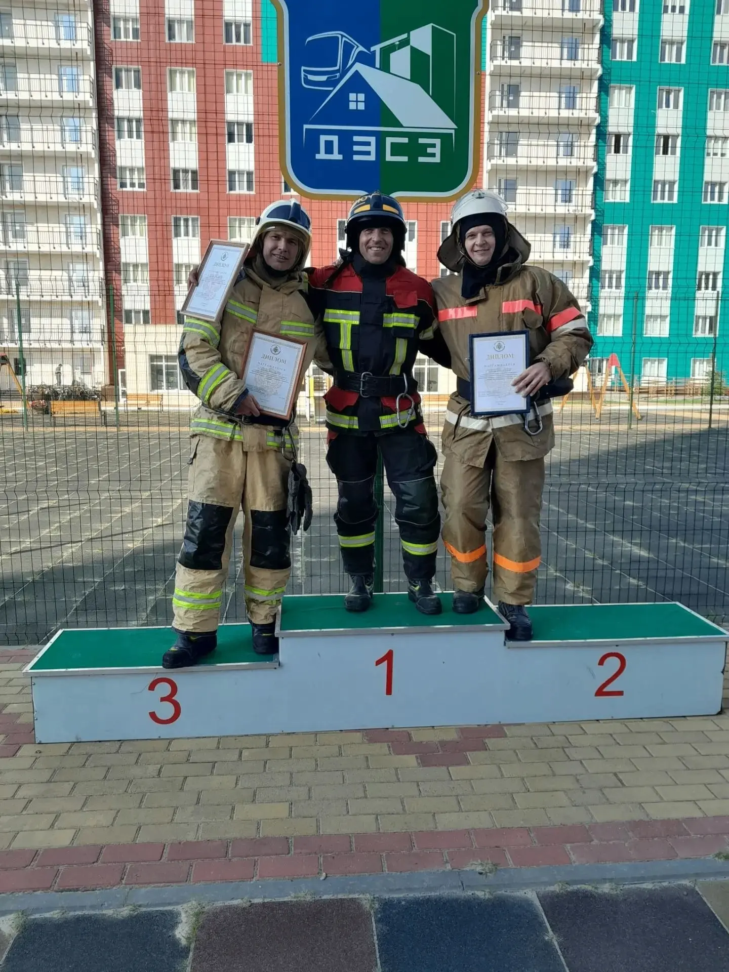 Ураец Эдуард Трофимов занял 2‑е место на зональных соревнованиях «Вертикальный вызов» в...