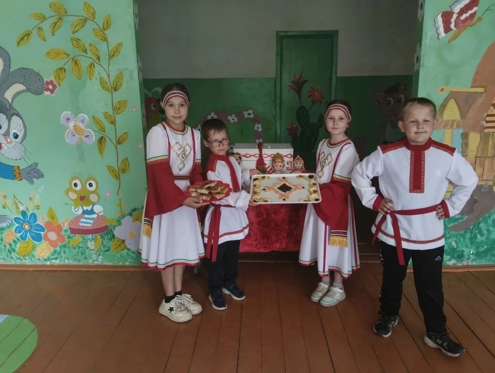 В рамках республиканского конкурса «Акатуй в пришкольных лагерях» в нашем пришкольном л...