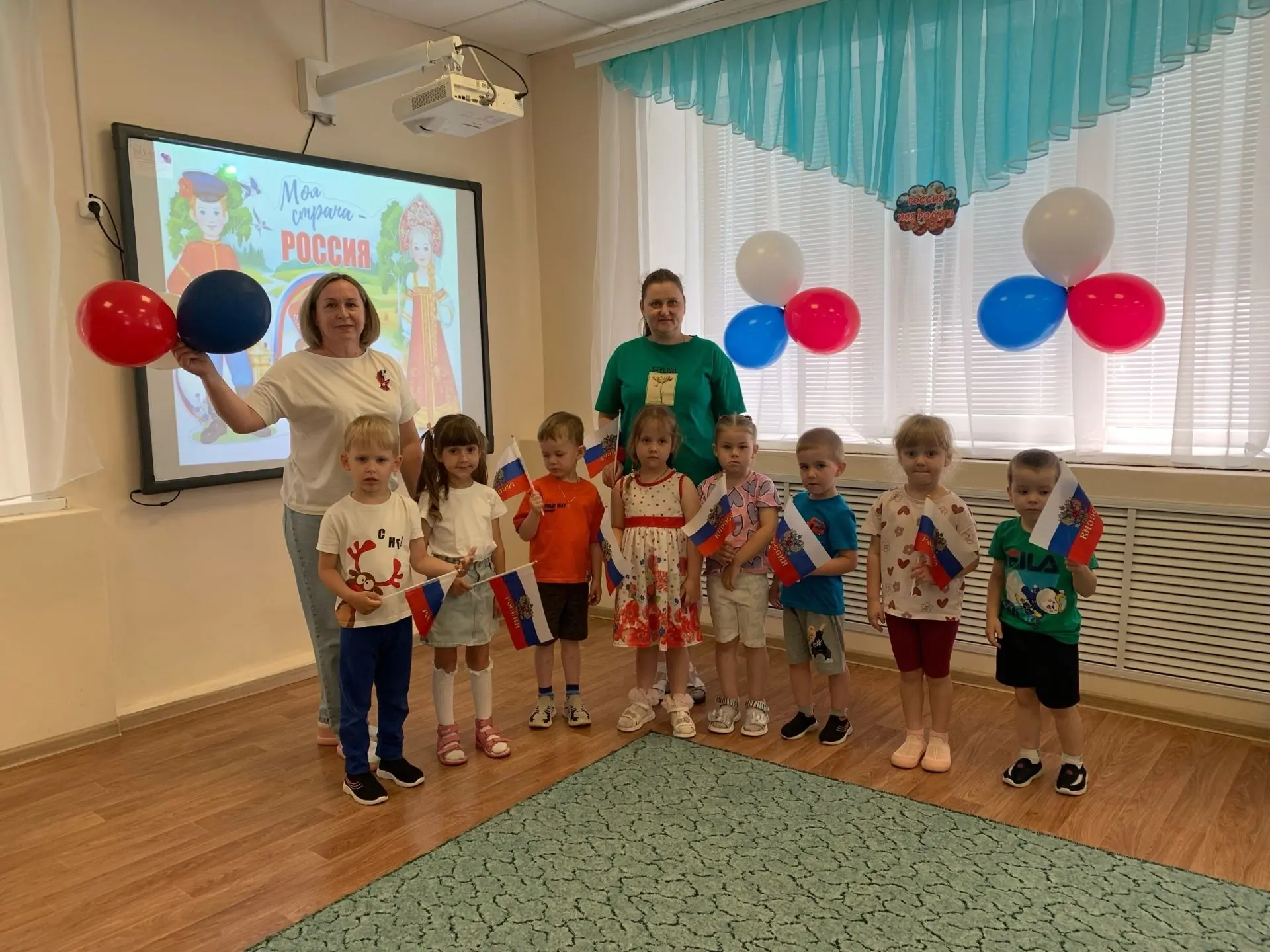 🇷🇺С Днём России!🎉
⁣
В честь главного государственного праздника в образовательных организациях на