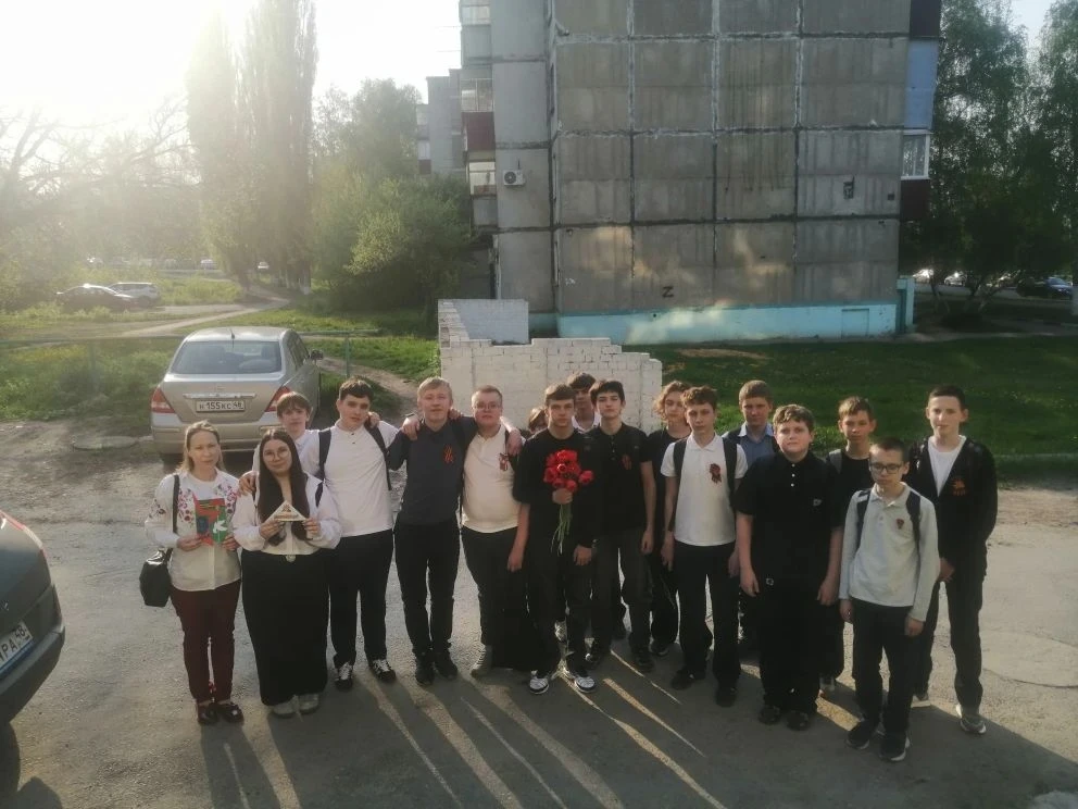 💥Накануне праздничных дней, посвященных Дню Победы, активистами МБОУ СОШ № 4 г. Грязи была проведена