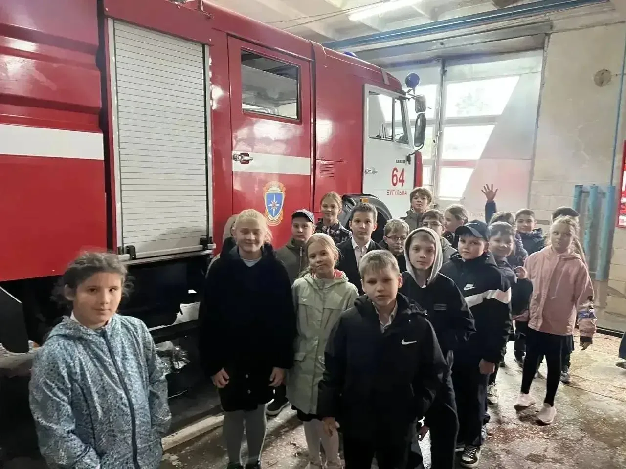 🚒 Четвероклассники побывали в пожарной части №64