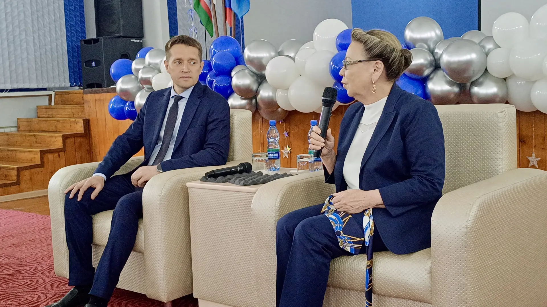 Южно-Якутский технологический колледж посетила депутат Госдумы РФ Галина Данчикова

В рамках рабочей