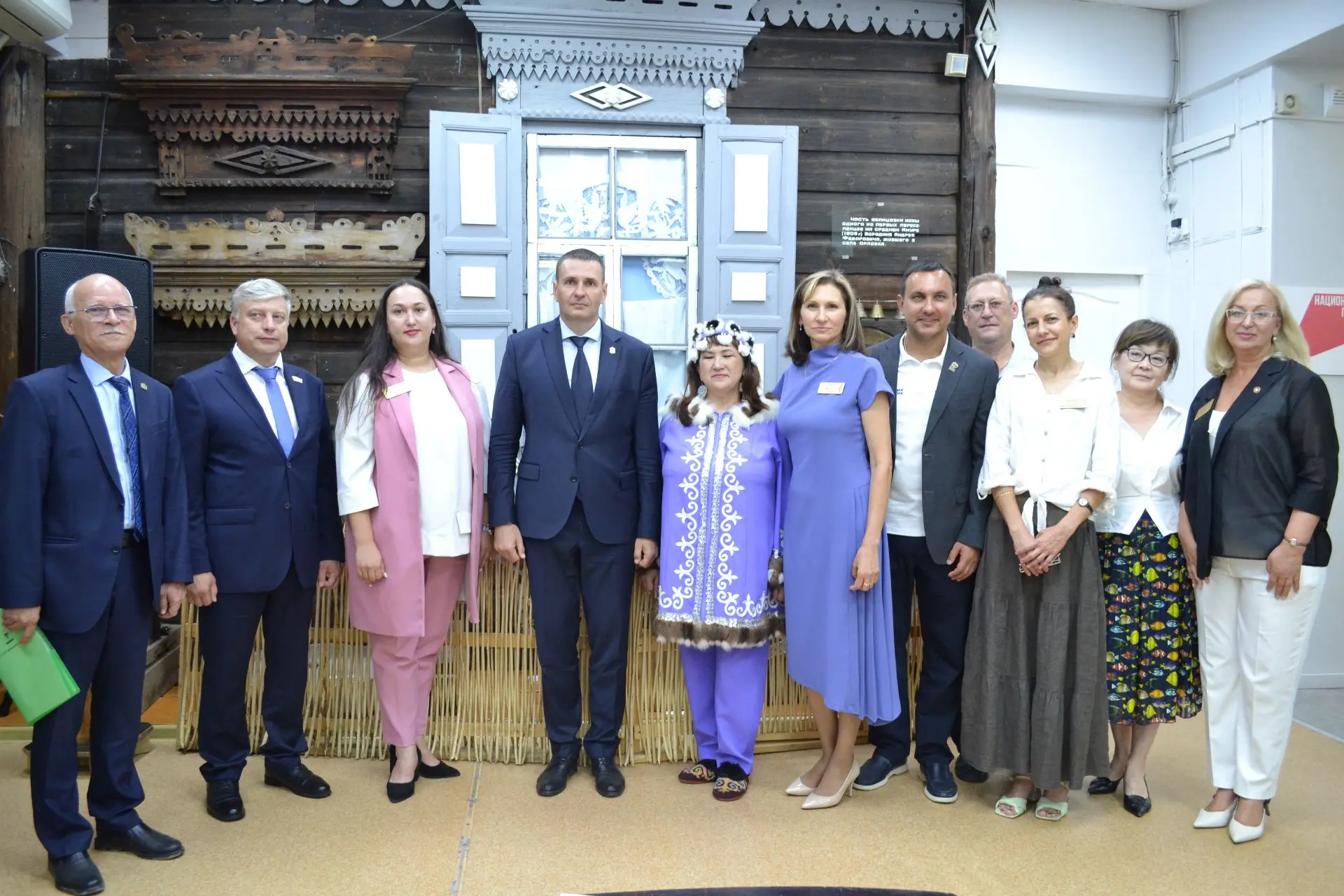 📸 Прямо сейчас: губернатор Хабаровского края Дмитрий Демешин с рабочим визитом в Амурском городском