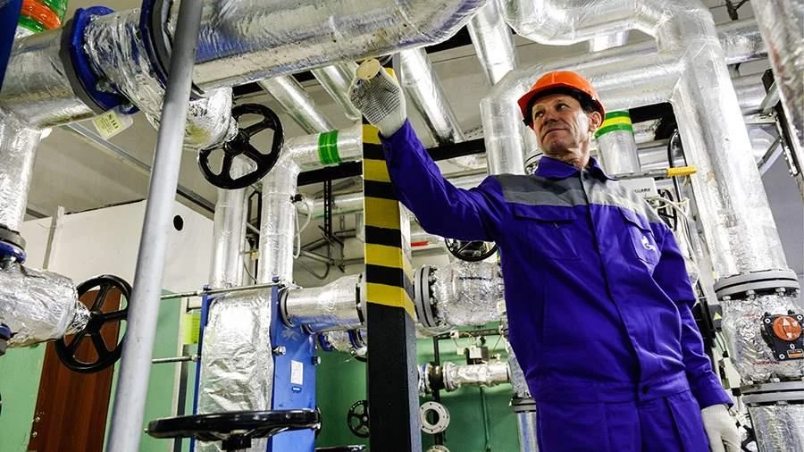 🥵 Система отопления в Москве переводится на повышенный режим работы из-за ожидаемого резкого похоло