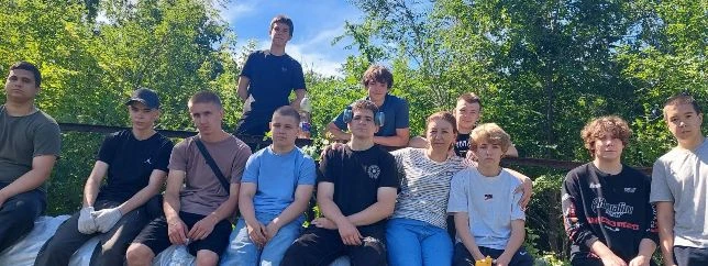 Чистая и ухоженная территория — заслуга наших помощников! 🌿
В рамках мероприятий по благоустройству