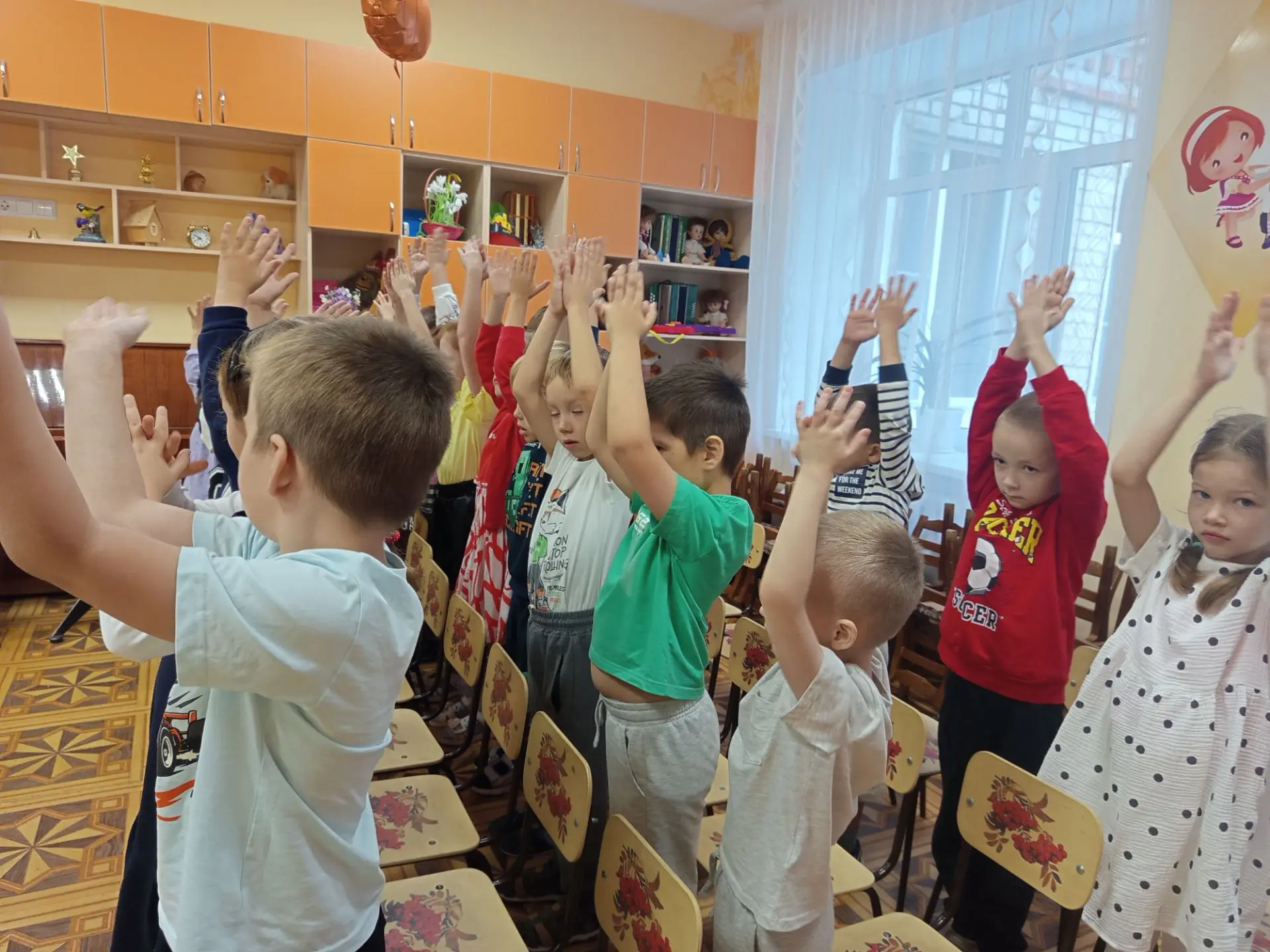 🎉 Вот и закончилось теплое лето! Наши детки подросли, окрепли, стали старше на целый год!