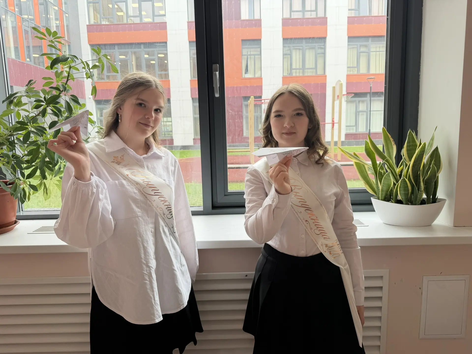 💫В нашей школе прошла невероятно трогательная акция «Самолетик будущего». Но сюрприз п...