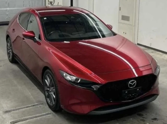 🏎 MAZDA 3

Покупка из Японии 🇯🇵
Год: 2021
Объем: 1.5 л, 111 л.с.
Пробег: 20.000 км 
Привод: перед