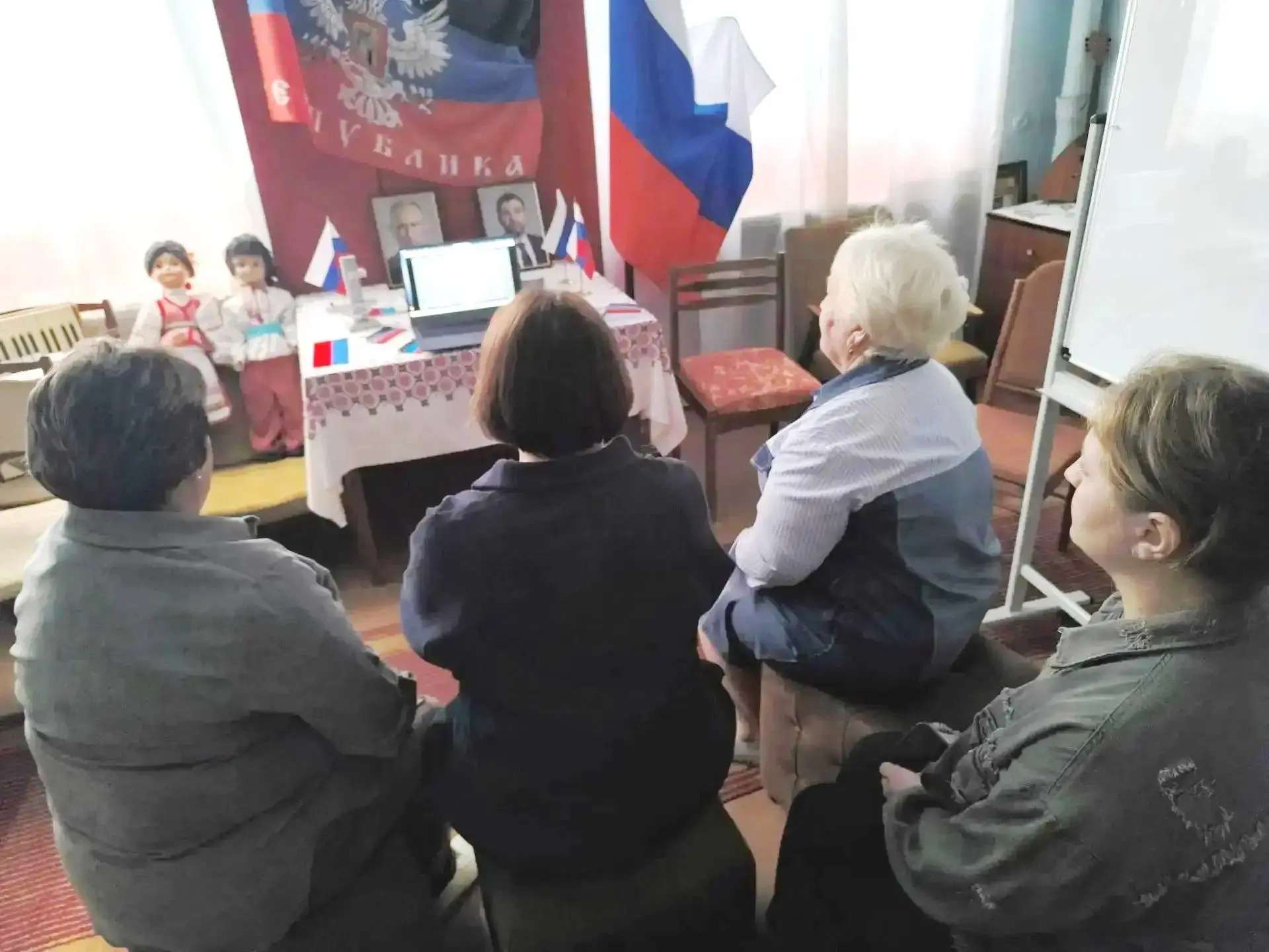 08.09.2026г. в музее истории с.Октябрьское прошёл исторический урок «Твои освободители ...