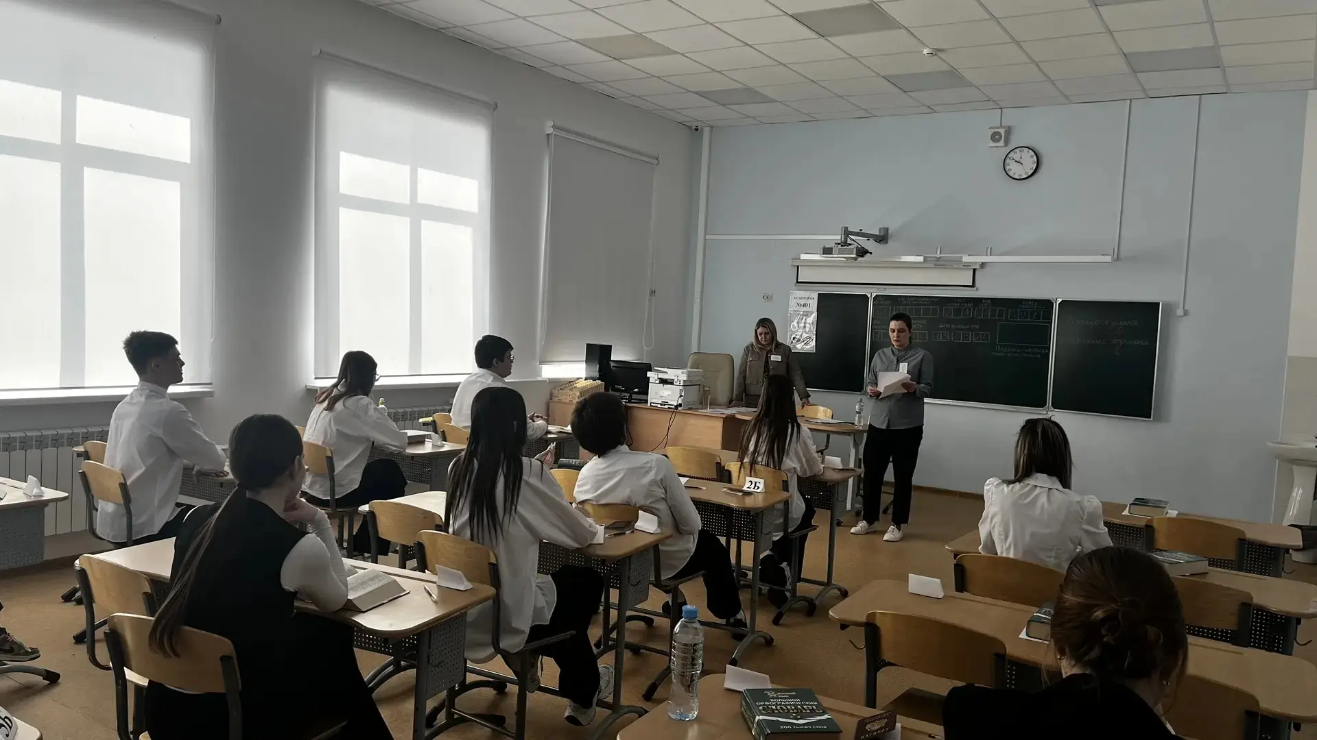 📚 Более 9 тысяч девятиклассников приняли участие в тренировочном экзамене по русскому языку    На пл