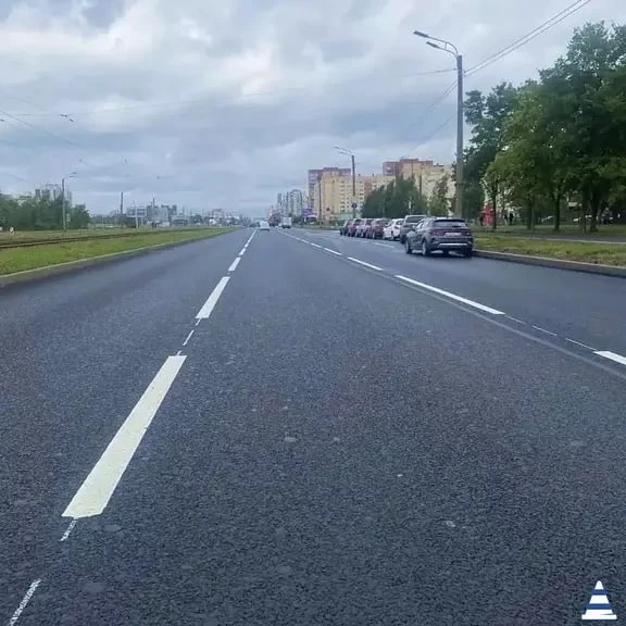На Бухарестской обновлён участок протяжённостью более 2, 5 км — от улицы Димитрова до М...