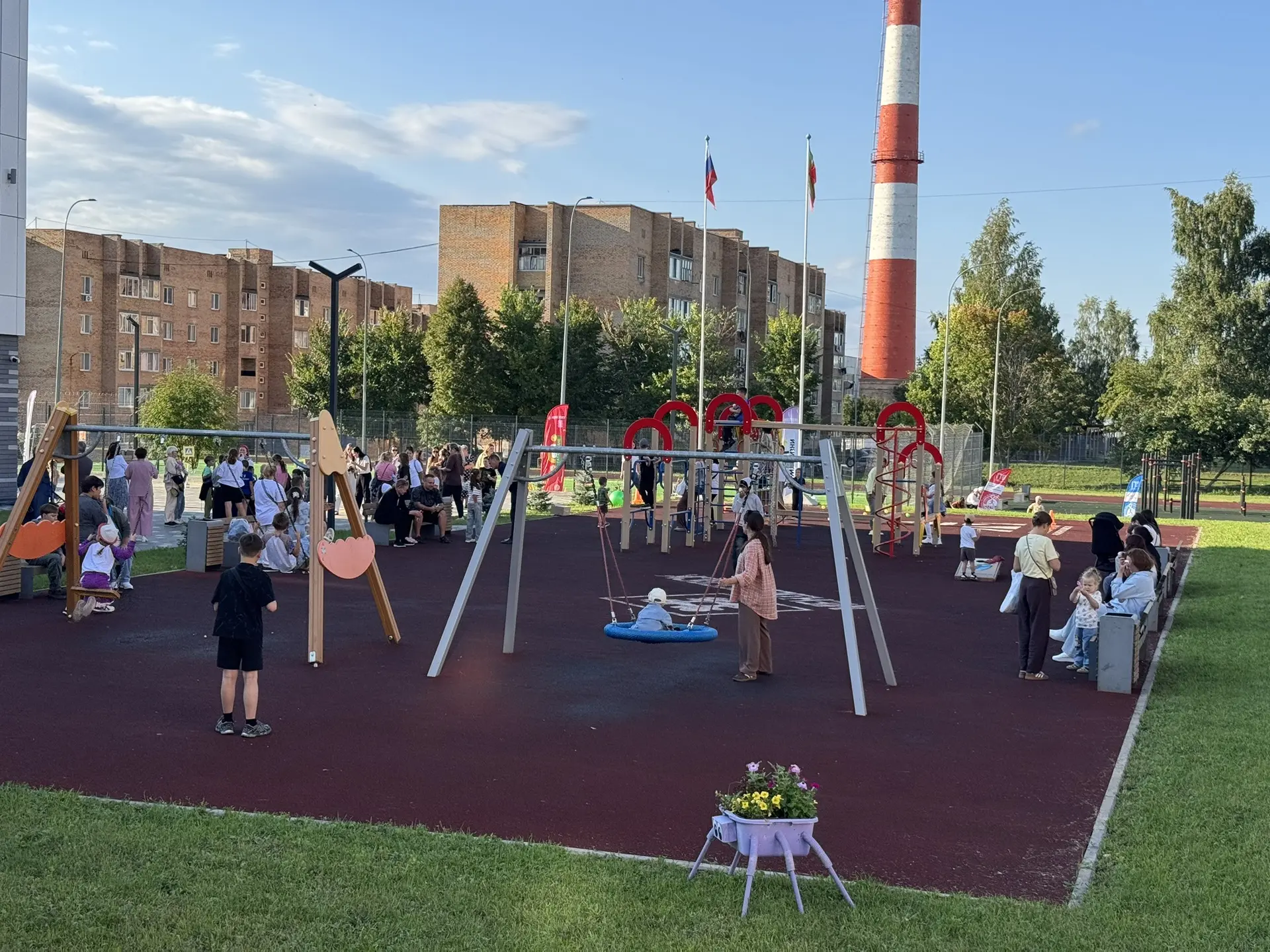В Химико-технологическом лицее N3 «Потомки Менделеева» состоялось мероприятие «Я - патр...