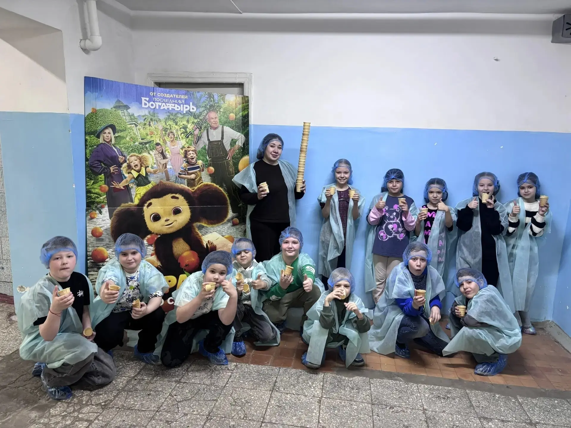 Ученики 2 «В» класса посетили увлекательную экскурсию на хладокомбинат 🍦Ребята с больш...