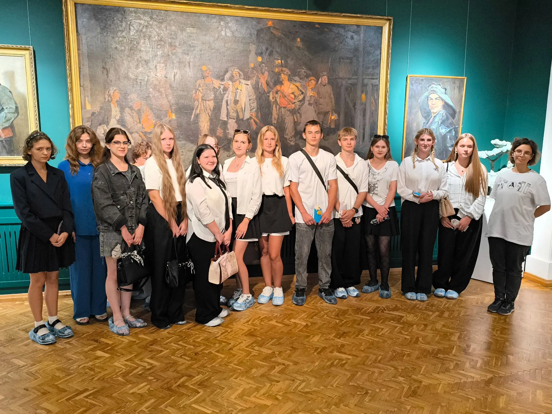 🍂3 сентября в Донецком республиканском художественном музее (Центр художественно-эстет...