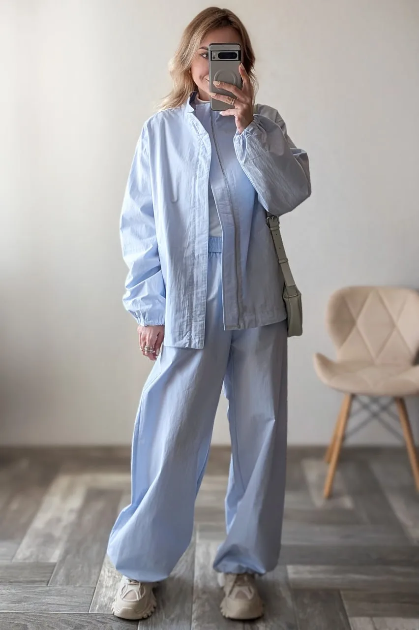 🩵РАССЛАБЛЕННЫЙ КОСТЮМ С ХЛОПКОМ ОТ UK FASHION ЗА 3315₽🩵

📌ССЫЛКА на костюм

Этот костюм в жизни м