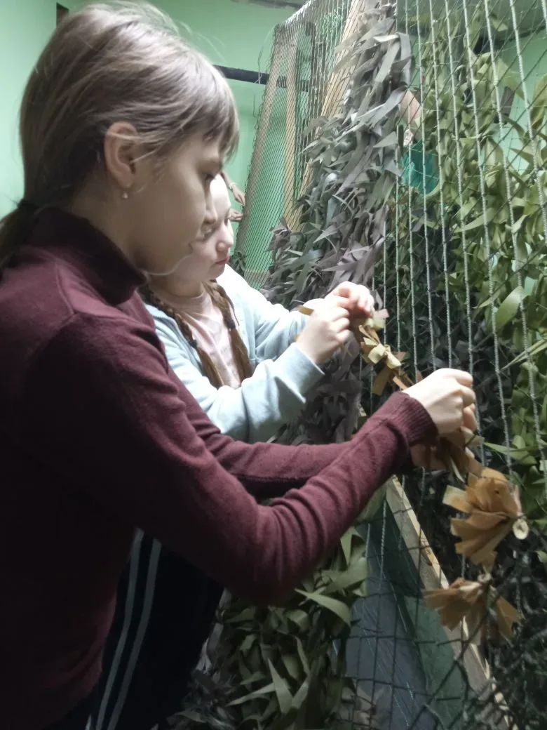 🇷🇺 Патриотизм в действии: как 5 «В» провёл каникулы.  💯Пока многие отдыхали, ребята из 5в класса про