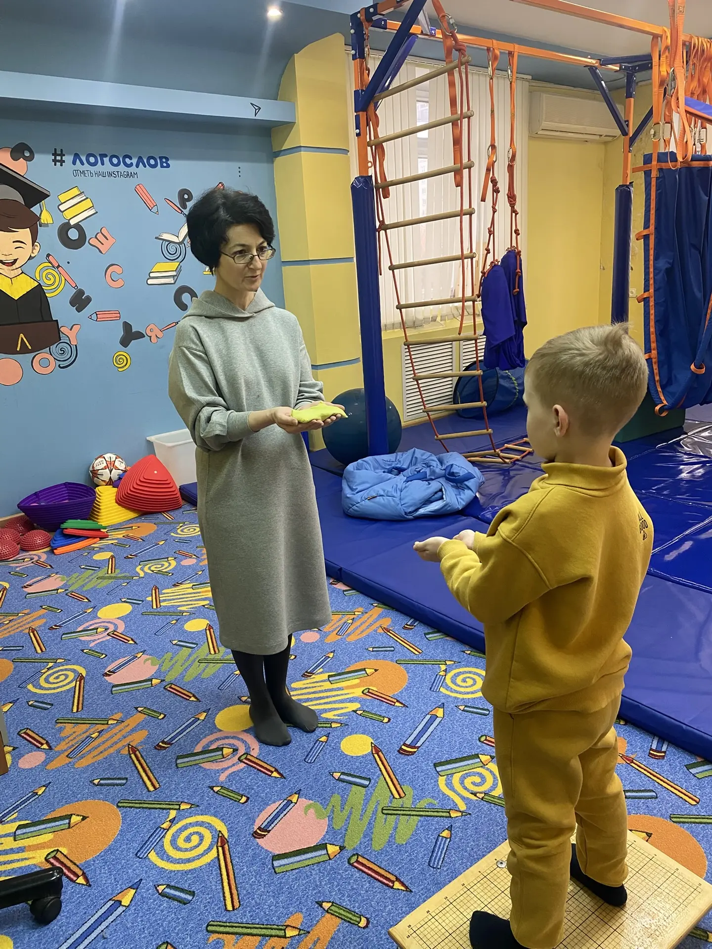 Занятия в логопедом/дефектологом/нейропсихологом: КТО ДАЕТ РЕЗУЛЬТАТ?