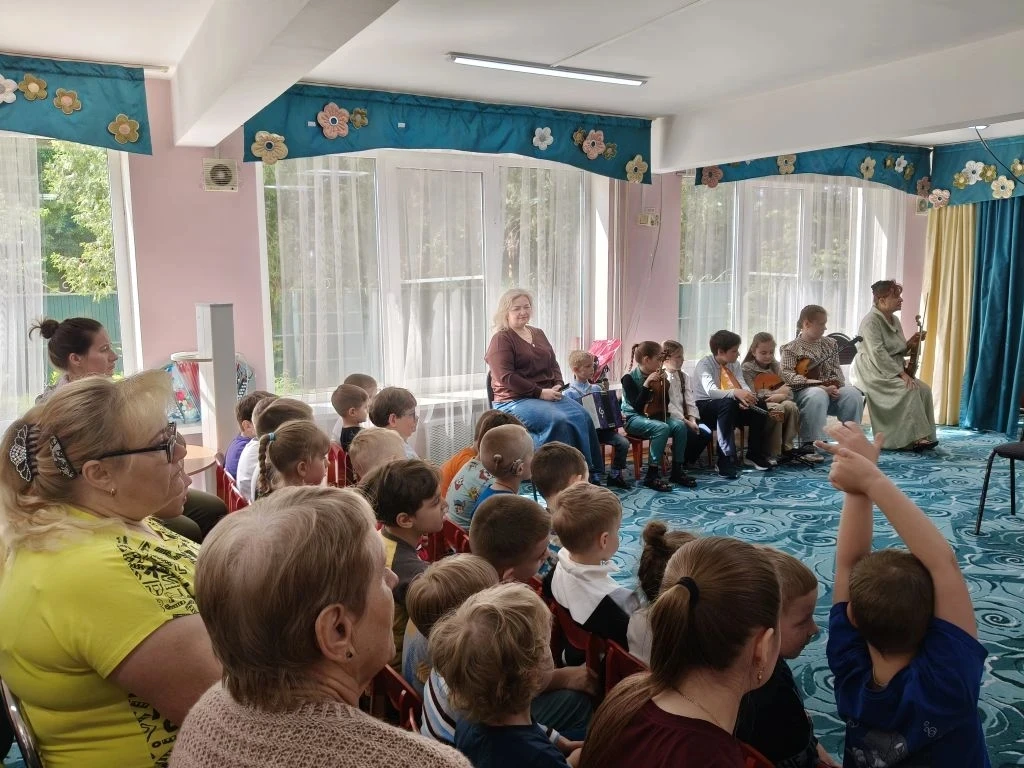 День защиты детей — напоминание взрослым о правах детей на жизнь, свободу мнения, образ...