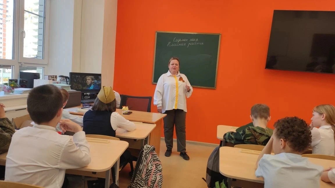 Никто не забыт, каждой истории важно звучать 🕊️  В преддверии Дня Победы учащиеся 56-й школы вместе 