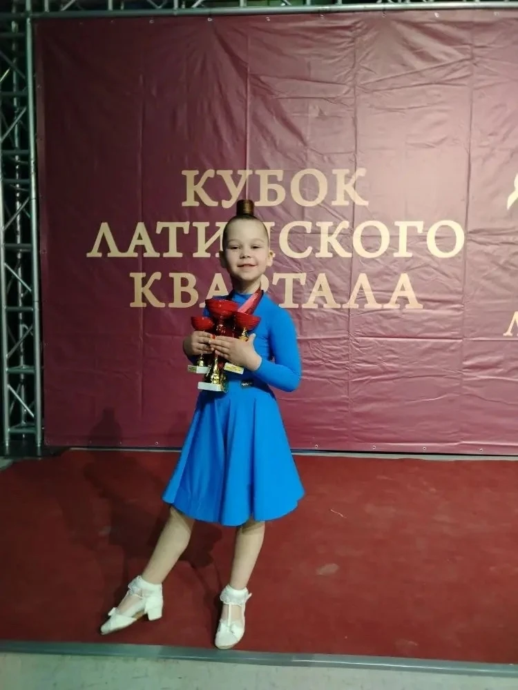 ДОСКА ПОЧЕТА В #МАОУСОШ222 ✅  🏆8 марта женская команда нашей школы дибютировали на футбольном турнир