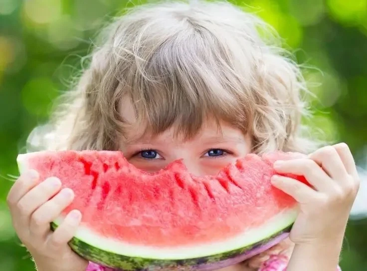 🍉 ВНИМАНИЕ! АРБУЗНЫЙ ФЕСТИВАЛЬ СЕМЕЙНЫХ ТАЛАНТОВ 🍉

Уважаемые родители и юные фантазёры!
Приглашае