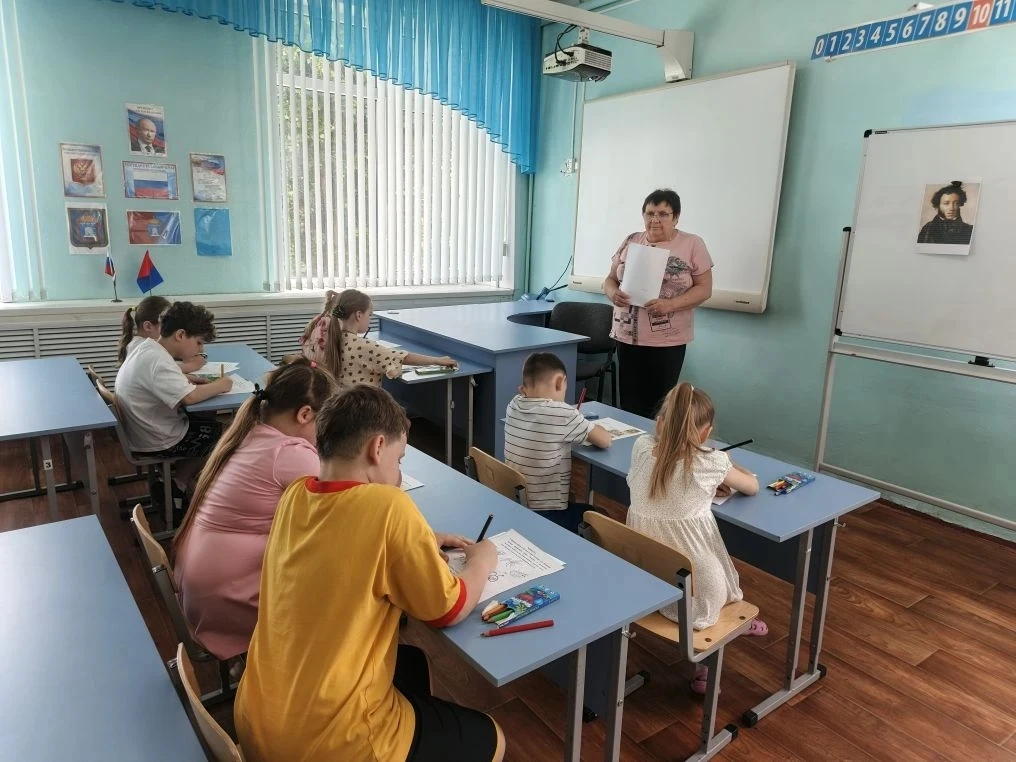 ‎9 июня 2026 г на базе нашего образовательного учреждения прошёл международный Пушкинский диктант. Э